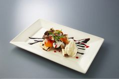 料理メニュー写真 料理長のきまぐれパフェ