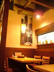 路地裏ビストロ&鉄板焼 羊の家 堺東店の雰囲気1