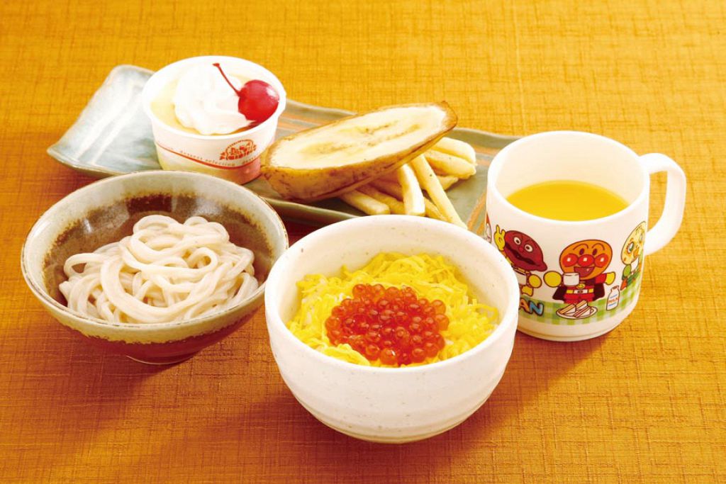 お子様が楽しくわいわいと好きなおかずがいっぱい♪♪ごはんが選べるお子様お膳もございます!!