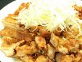 料理メニュー写真&nbsp;鶏肉揚げの特製油ソースかけ