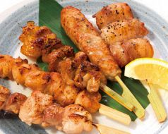 料理メニュー写真&nbsp;串焼き盛り合わせ【タレor塩】