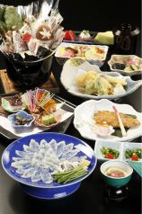 料理メニュー写真 春帆楼広島会席“厳島”4月より9月までの限定会席です。