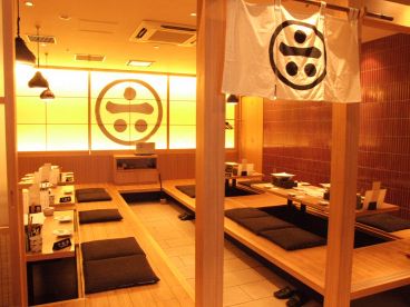 ろくまる 五元豚 ラゾーナ川崎店の雰囲気1