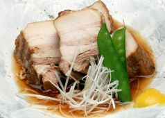料理メニュー写真&nbsp;黒豚角煮/地鶏竜田揚げ