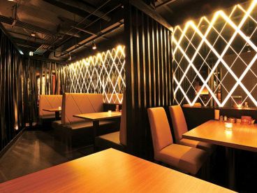 ウォールバーダイニング WALL BAR DINING 南3条駅前通り店の雰囲気1
