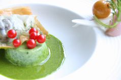 料理メニュー写真&nbsp;パセリのフラン　エスカルゴのクルスティアン添え