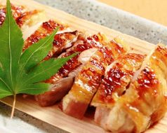 料理メニュー写真&nbsp;もも肉の黒胡椒焼き