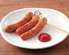 料理メニュー写真 ポークウインナー串