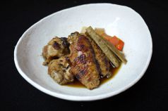 料理メニュー写真&nbsp;手羽　煮込み