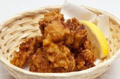 料理メニュー写真&nbsp;・鶏のから揚げ/・ナン骨のから揚げ