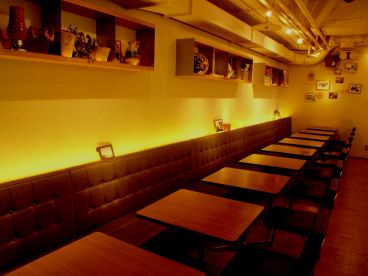 ワイアード カフェ 相鉄ジョイナス店の雰囲気1