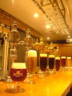 ずらり並んだビールタワー