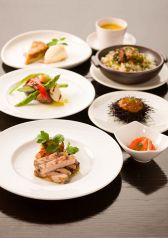 アオヤマ グリエ Aoyama GRILLERの写真