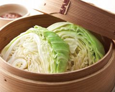 料理メニュー写真&nbsp;■ざく切りキャベツのせいろ蒸し【おすすめ】