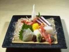 料理メニュー写真 刺身盛り合わせ