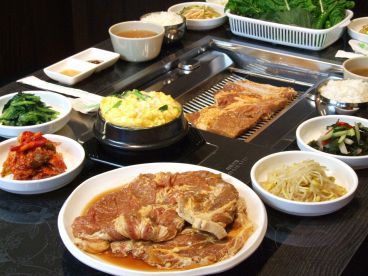 国産豚カルビ専門店 焼肉 済州とん チェジュトンのおすすめ料理1