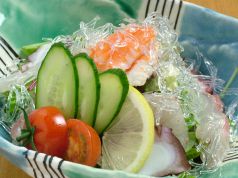 料理メニュー写真 白壁海鮮サラダ