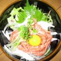 料理メニュー写真&nbsp;牛舌ユッケ