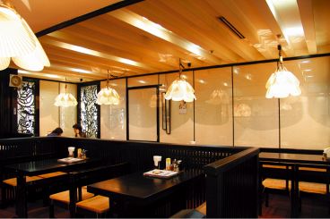 古潭 ヘップ HEPナビオ店 麺 点心茶居の雰囲気1