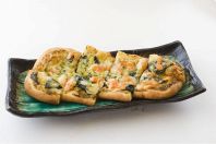 ピザも海鮮風味で