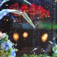 幻想的な超巨大アクアリウム。