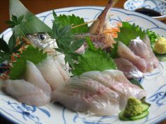 料理メニュー写真&nbsp;鮮魚三点盛り