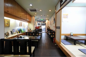 鳥かど家 新橋の雰囲気1