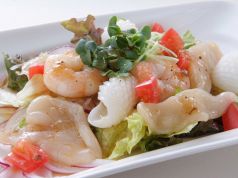 料理メニュー写真&nbsp;海鮮サラダ