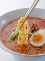 料理メニュー写真&nbsp;坦々麺／五目ラーメン