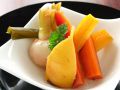 料理メニュー写真&nbsp;鎌倉野菜の色とりどりピクルス