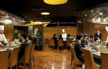 季流 ホテルグランヴィア大阪 鉄板焼きの雰囲気1