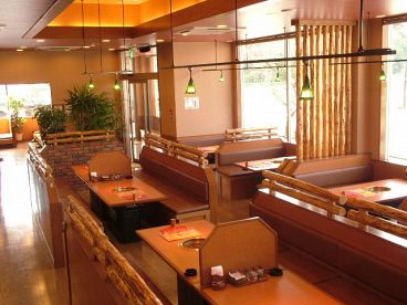 焼肉屋 くいどん 蘇我店の雰囲気1