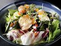 料理メニュー写真&nbsp;帆立と若布梅肉サラダ