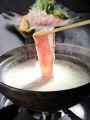 料理メニュー写真&nbsp;もち豚と湯葉の豆乳しゃぶしゃぶ　二～三人前
