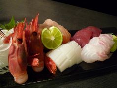 料理メニュー写真 新鮮お造り盛り合わせ