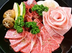 ドックス コウベ Docks KOBE 炭火焼肉 ホルモンの写真