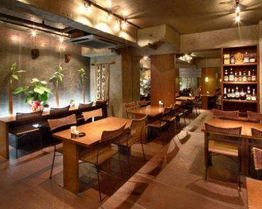 ガロンダ 芝公園店 インド料理の雰囲気1