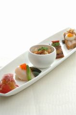 料理メニュー写真&nbsp;本日の冷菜盛り合わせ　　