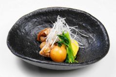 料理メニュー写真&nbsp;地鶏の玉ひも煮