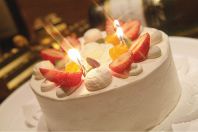 コース予約でケーキ進呈！