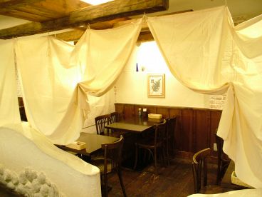 タパス&タパス 川崎さいか屋店の雰囲気1