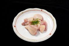 料理メニュー写真&nbsp;地鶏焼き(鳥取県産大山どり)（塩・タレ）