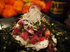 料理メニュー写真 ポキライス(マグロ/タコ/海老からお選び下さい)