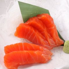 料理メニュー写真 サーモン刺身