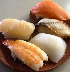 料理メニュー写真 ●【北海にぎり寿司】(おまかせ5貫)