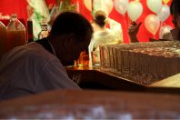 本格的なカクテル、飲み物