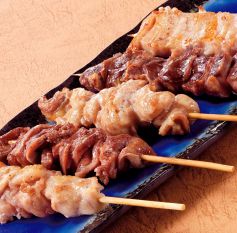 料理メニュー写真 ●【串焼き五種盛合せ】 (5本)