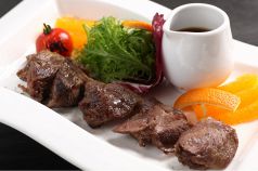 料理メニュー写真&nbsp;生ラムのコンフィ　和風おろしソース