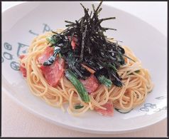 料理メニュー写真 ベーコンとほうれん草