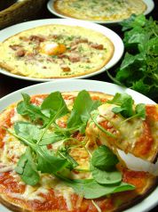 料理メニュー写真 大好評!店長気まぐれトローリピザ